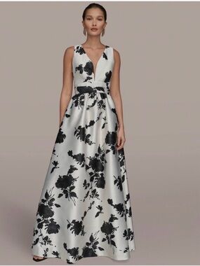Donna Karan New York Elegant Black & White Low Cut Floral A-line Gown Size 10